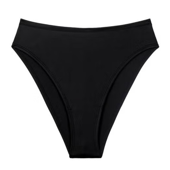 CUUP Triangle Bra Set in Black Satin - Picture 7 of 12